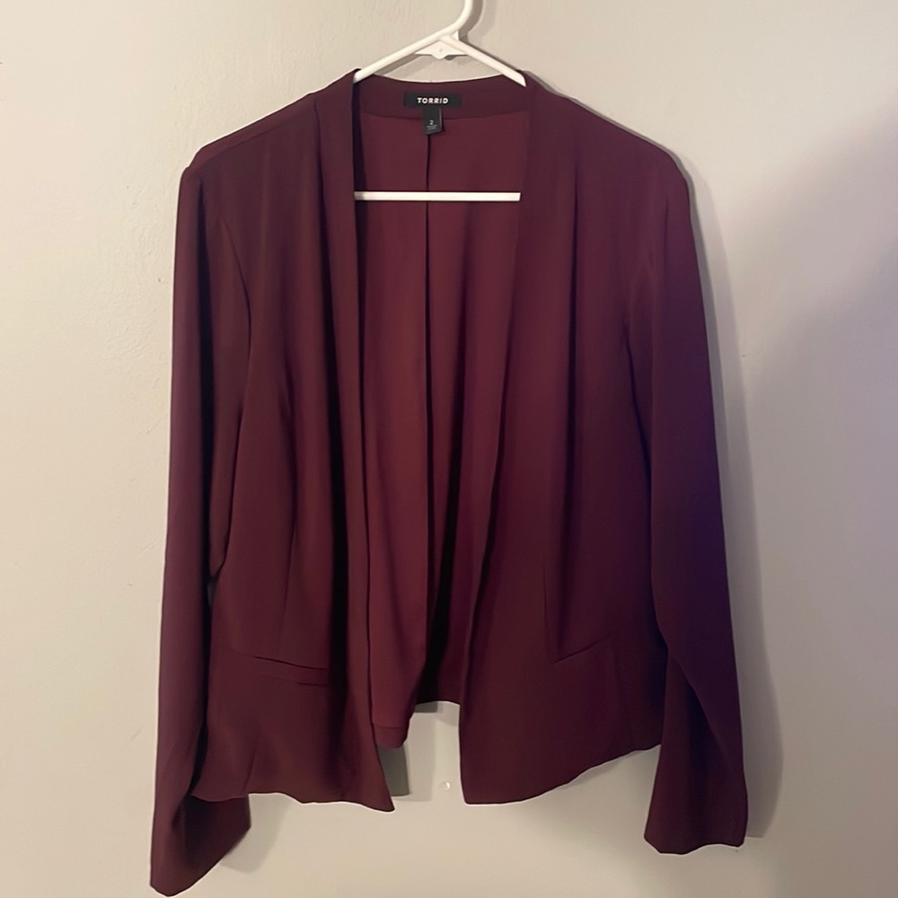 Burgundy blazer. Torrid size 2